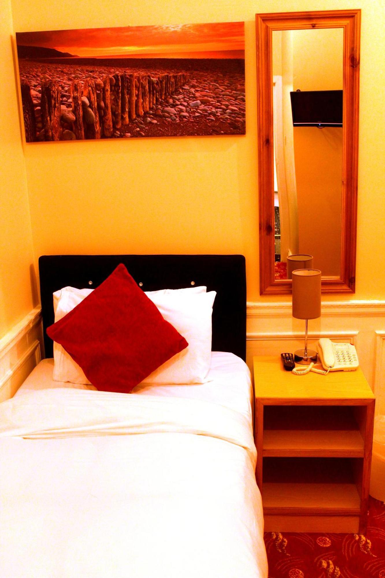 Edgerton Hotel Huddersfield Zimmer foto