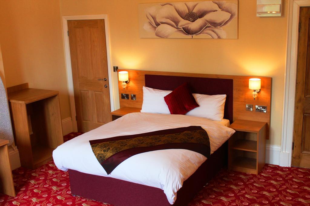 Edgerton Hotel Huddersfield Exterior foto