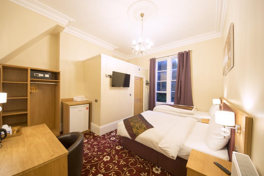 Edgerton Hotel Huddersfield Exterior foto